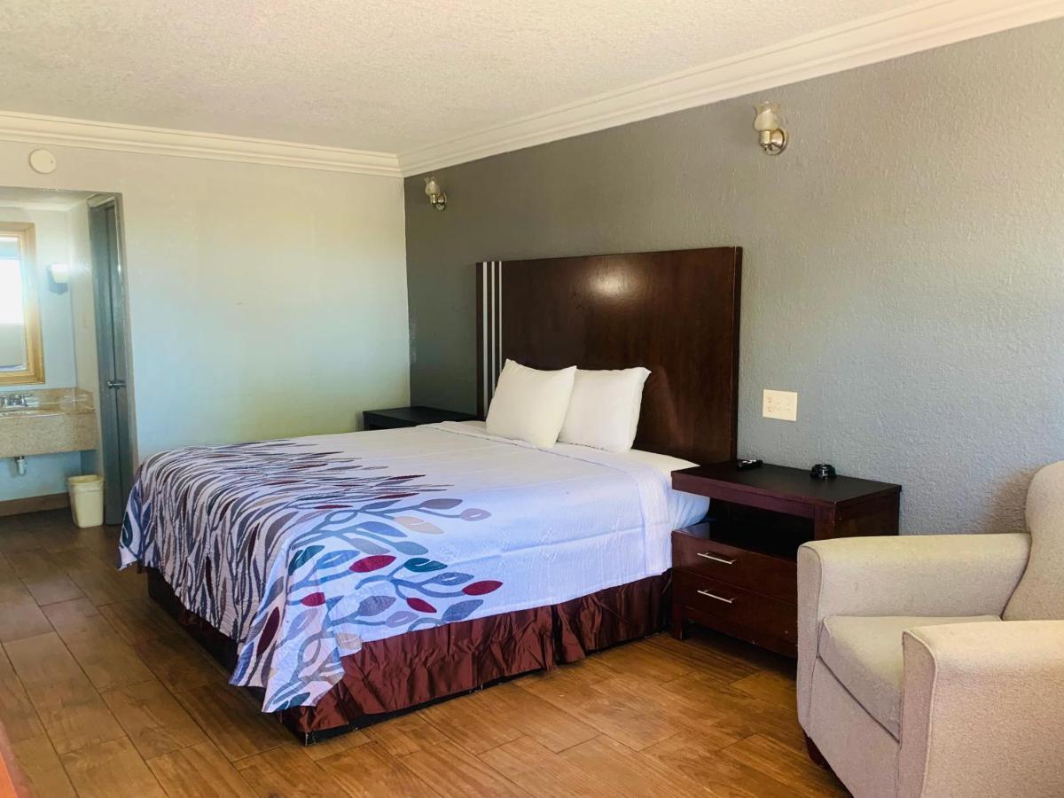 Budget Inn And Suites Crowley Εξωτερικό φωτογραφία